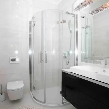 Luxurious Retreat In City's Heart Basilica View Appartamento *