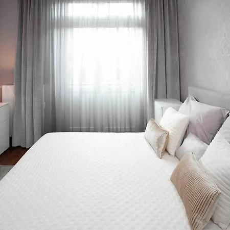 Luxurious Retreat In City's Heart Basilica View *