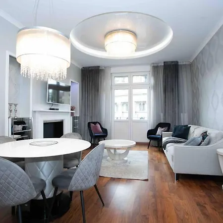 Appartamento Luxurious Retreat In City's Heart Basilica View